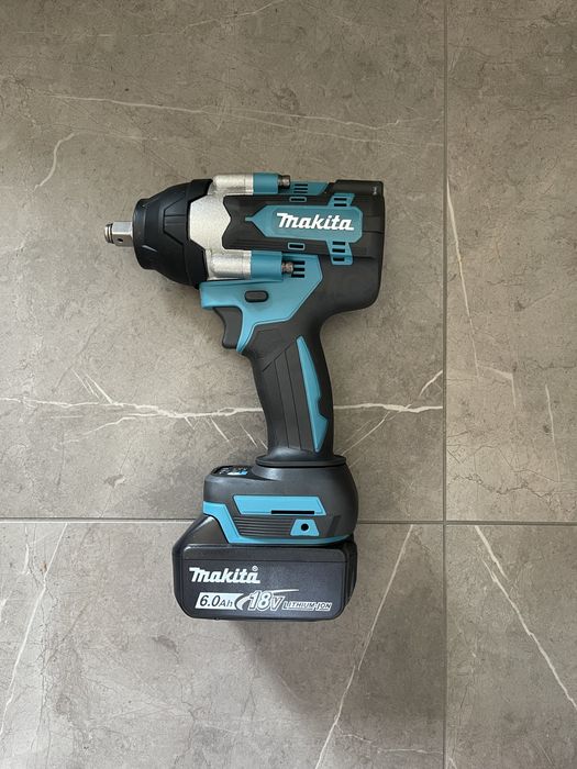 Klucz udarowy akumulatorowy Makita DTW700 + bateria Makita 18v 6.0Ah