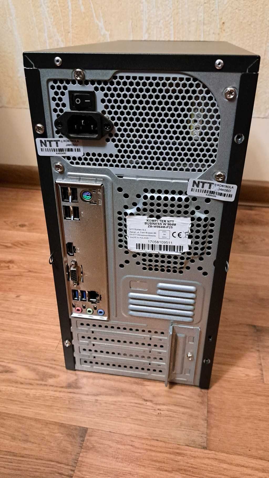 NTT Business W964M, i5 3,0GHz, RAM 8GB, SSD 480GB + Iiyama ProLite 25"