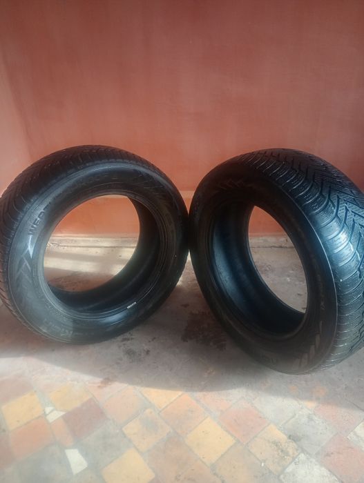 Обміняю дві покришки  Weatherproof M+S 215/60R16