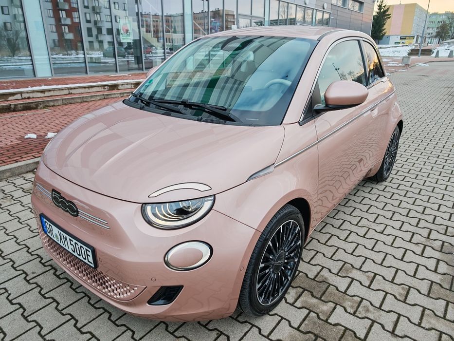 Fiat 500e 3+1 La Prima Rose Gold Najbogatsza wersja
