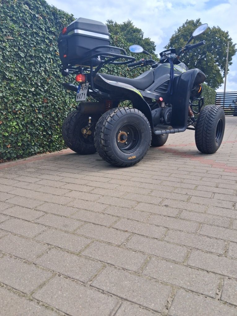 Quad 150 zarejestrowany.