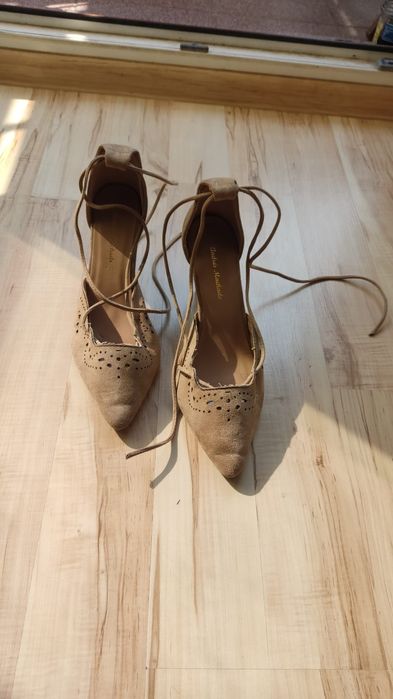 Czółenka Andreas Machado 45