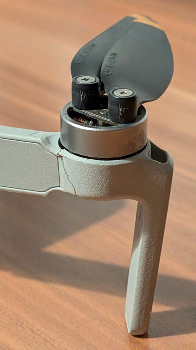 Dron DJI Mini 2 FMC 3 baterie, torba, RC-N3