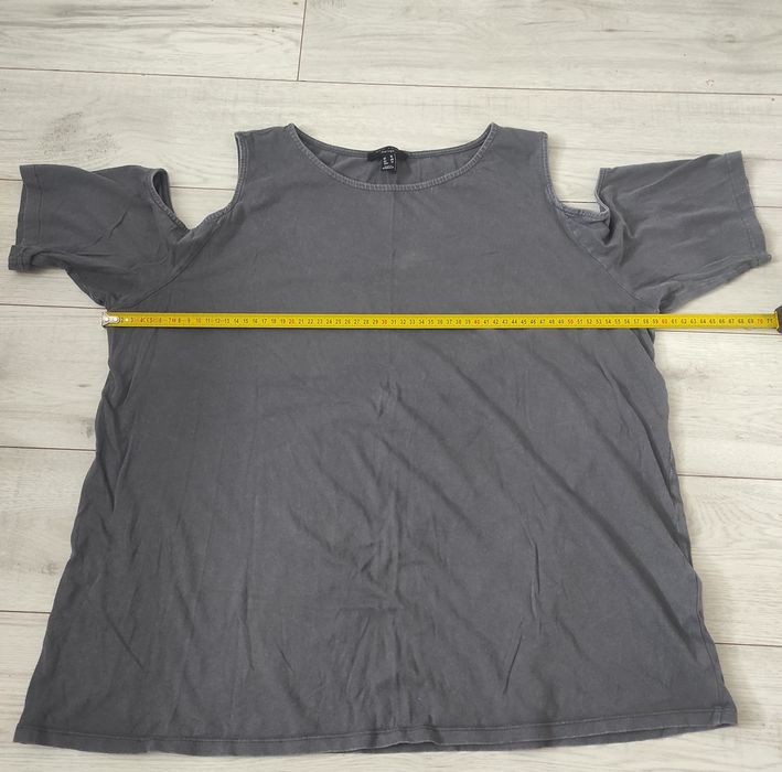 Szara bluzka damska,.odkryte ramiona, New Look, r 46