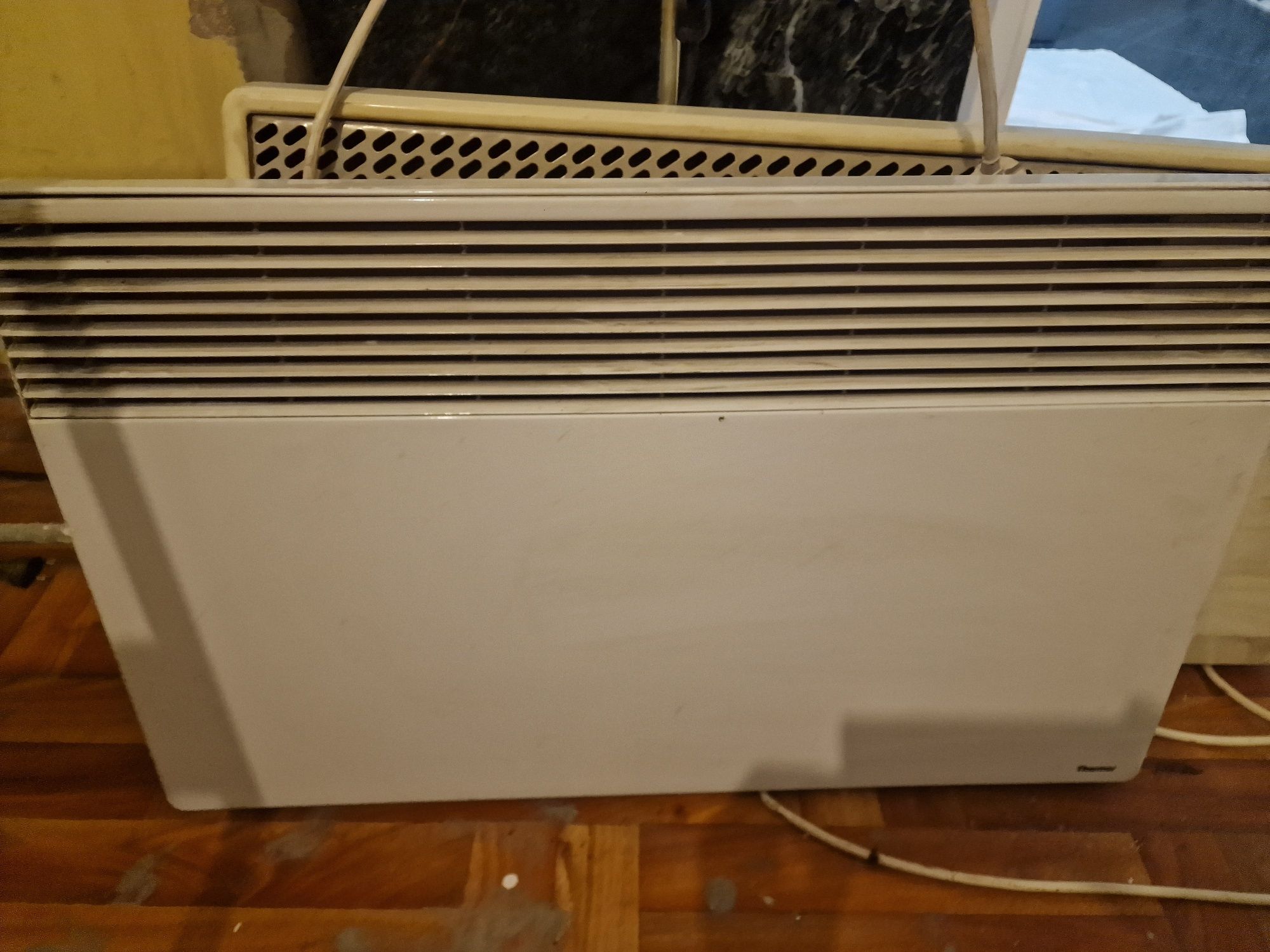 Sprzedam grzejniki elektryczne ścienne 2000w