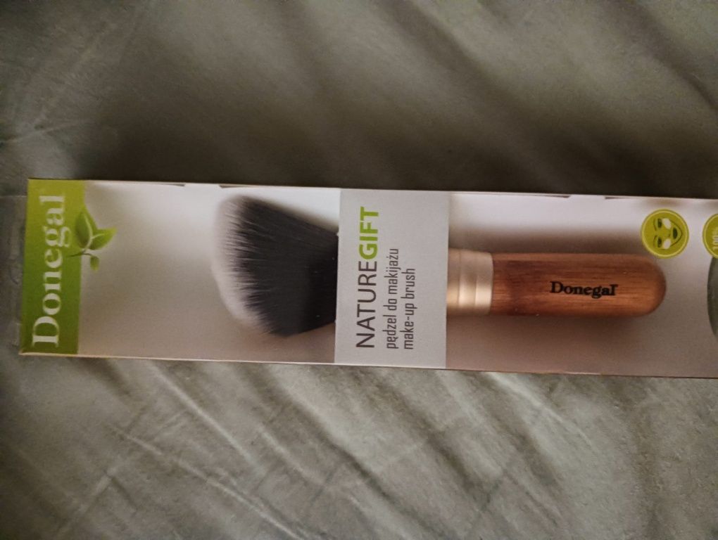 Donegal Pędzel do makijażu konturowanie