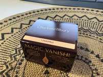 Chatlotte Tilbury Magic Vanish korektor pod oczy