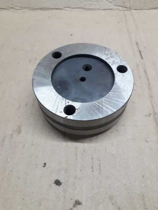 Sworzeń oś koła rozrządu Zetor  #