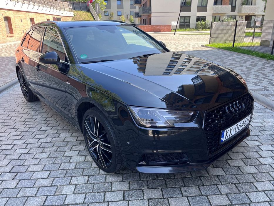 Audi A4 Avant S-Line Kamery 360 Virtual Cockpit Audi Pre Sense Elektryczny Bagażnik