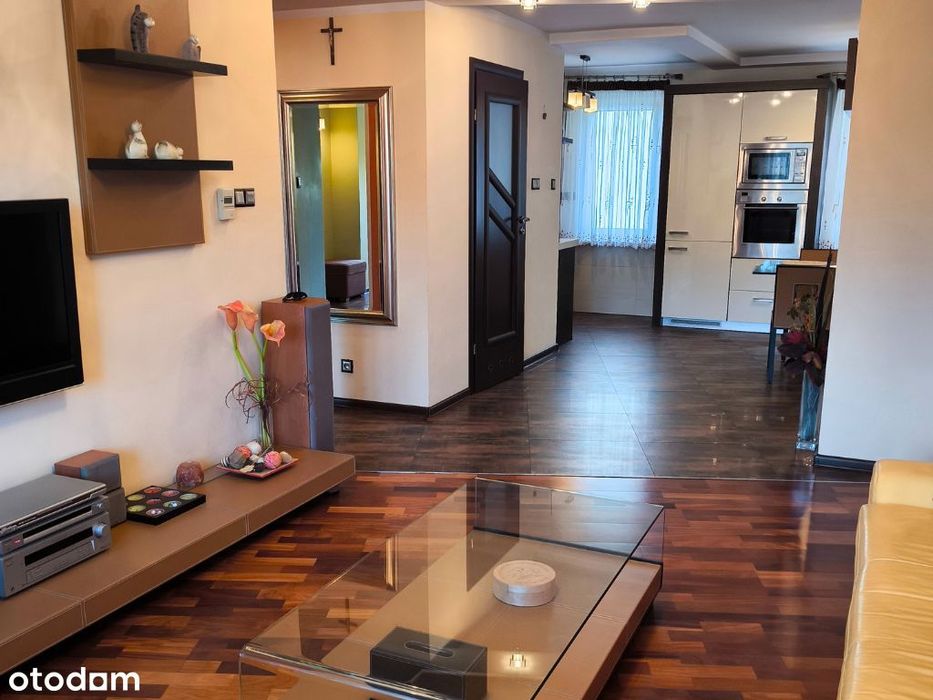 Przestronne 77 m² centrum Środa Śląska – 2 łazienki, garderoba