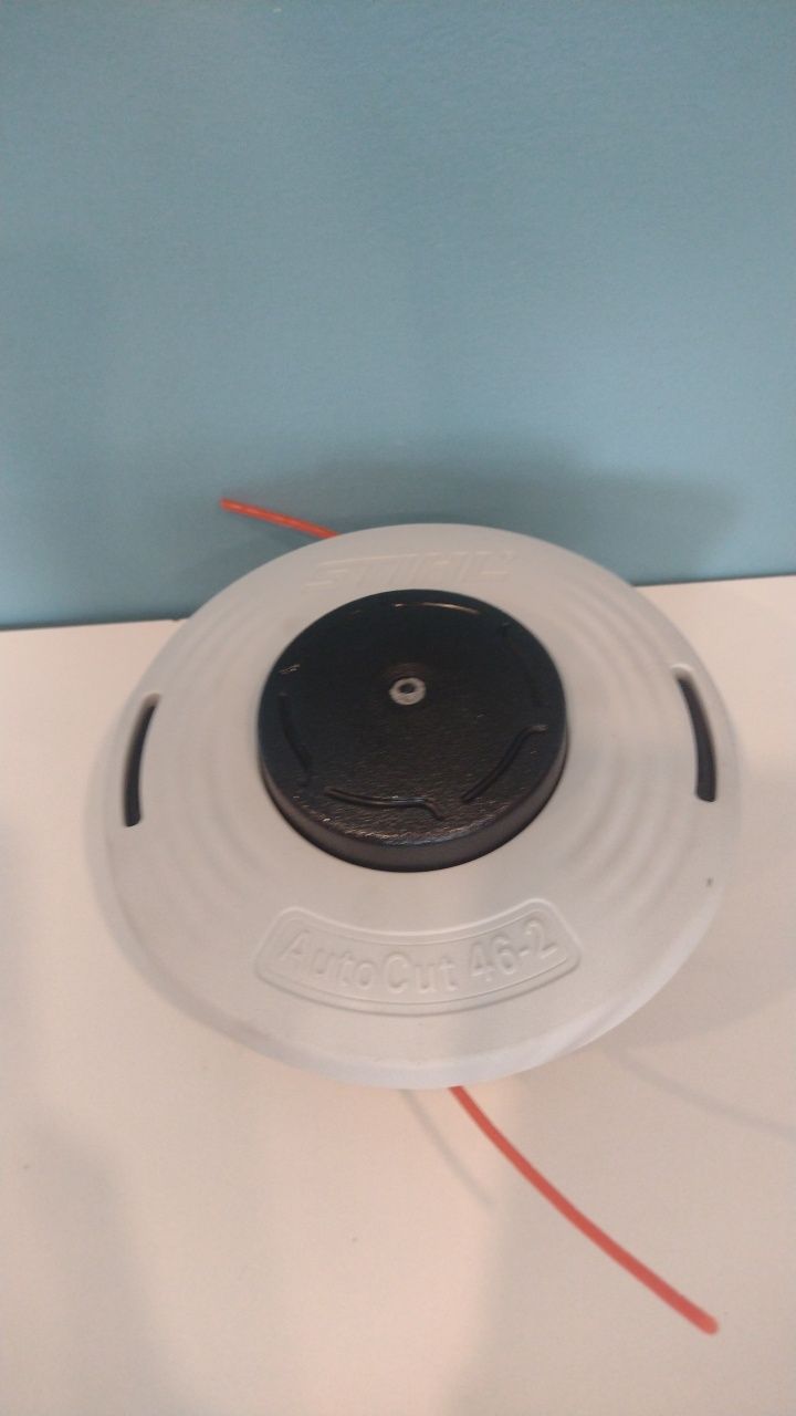 Głowica z żyłką Stihl (FS300 FS400 FS350 FS360 FS280 FS290 FS460 FS22)