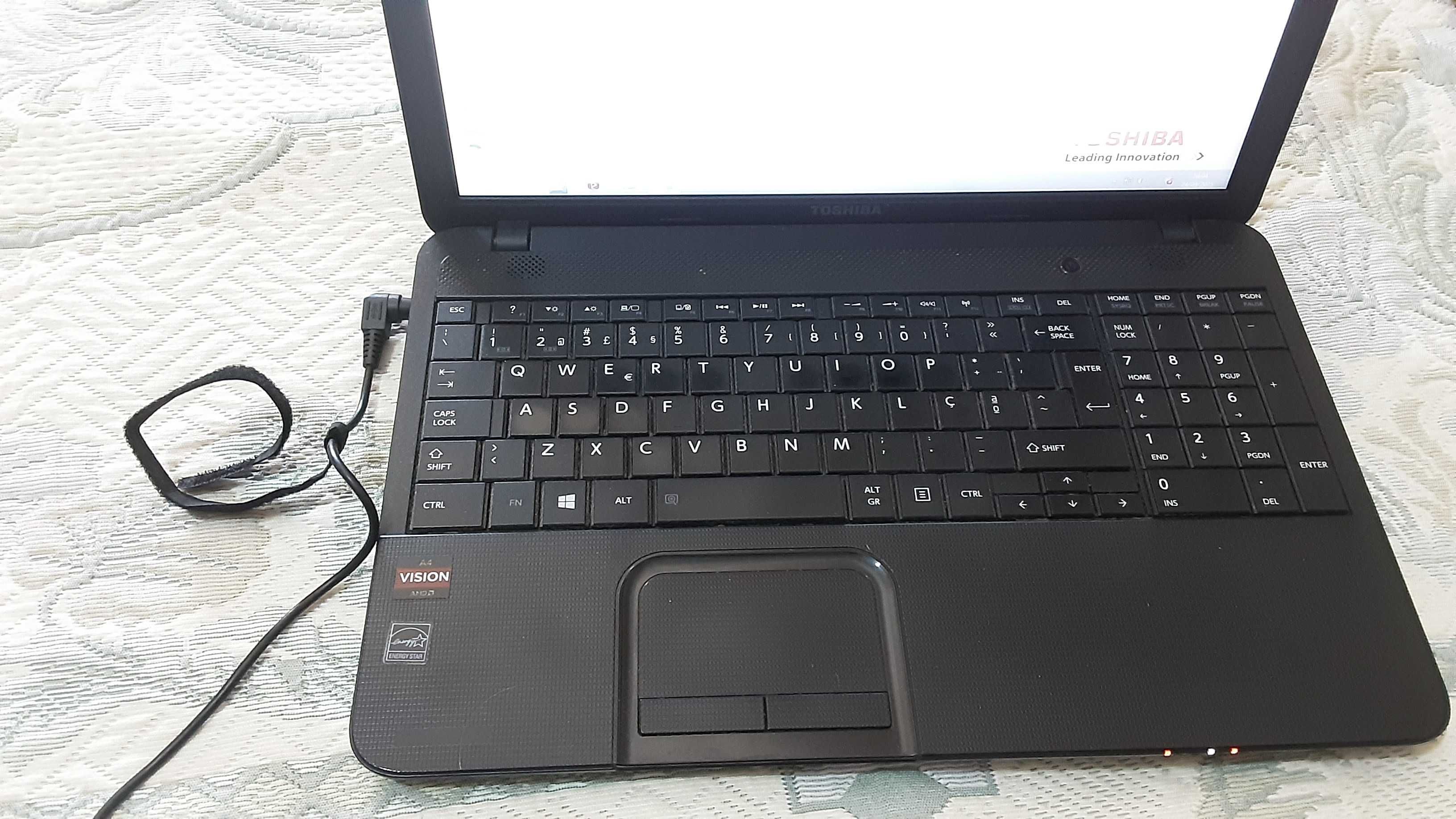 Toshiba satellite C850D-125