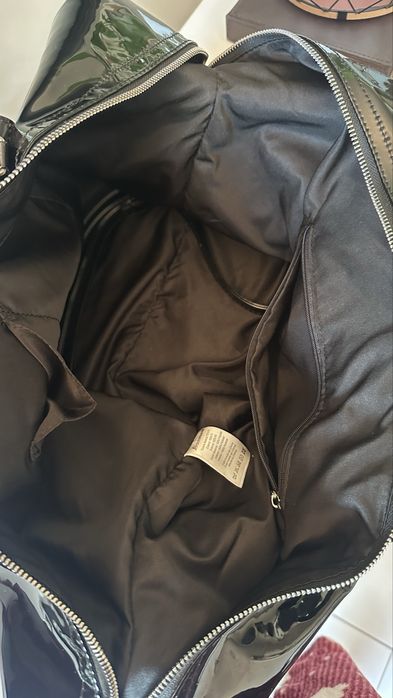 Mala quebramar preto verniz