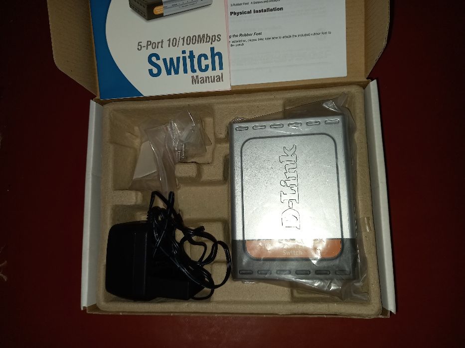 Коммутатор (switch) d-link des-1005d