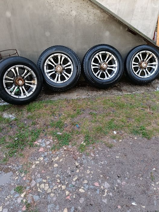 Колеса взборі нива, Волга уаз,R-15