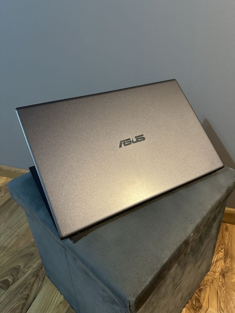 Laptop ASUS R564F i5/8GB/256SSD/Win11