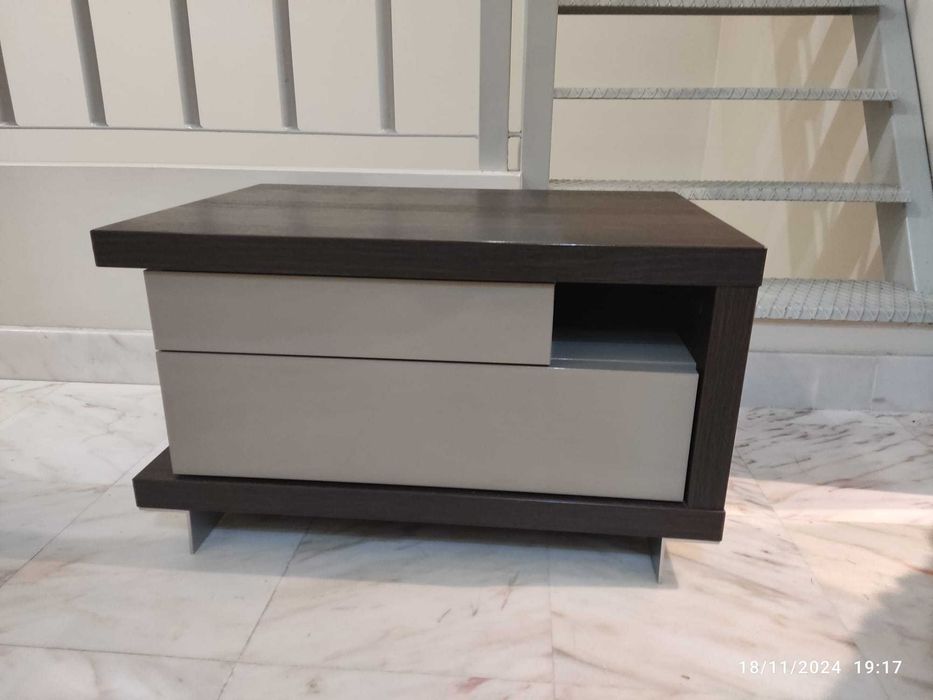 Mesa de cabeceira