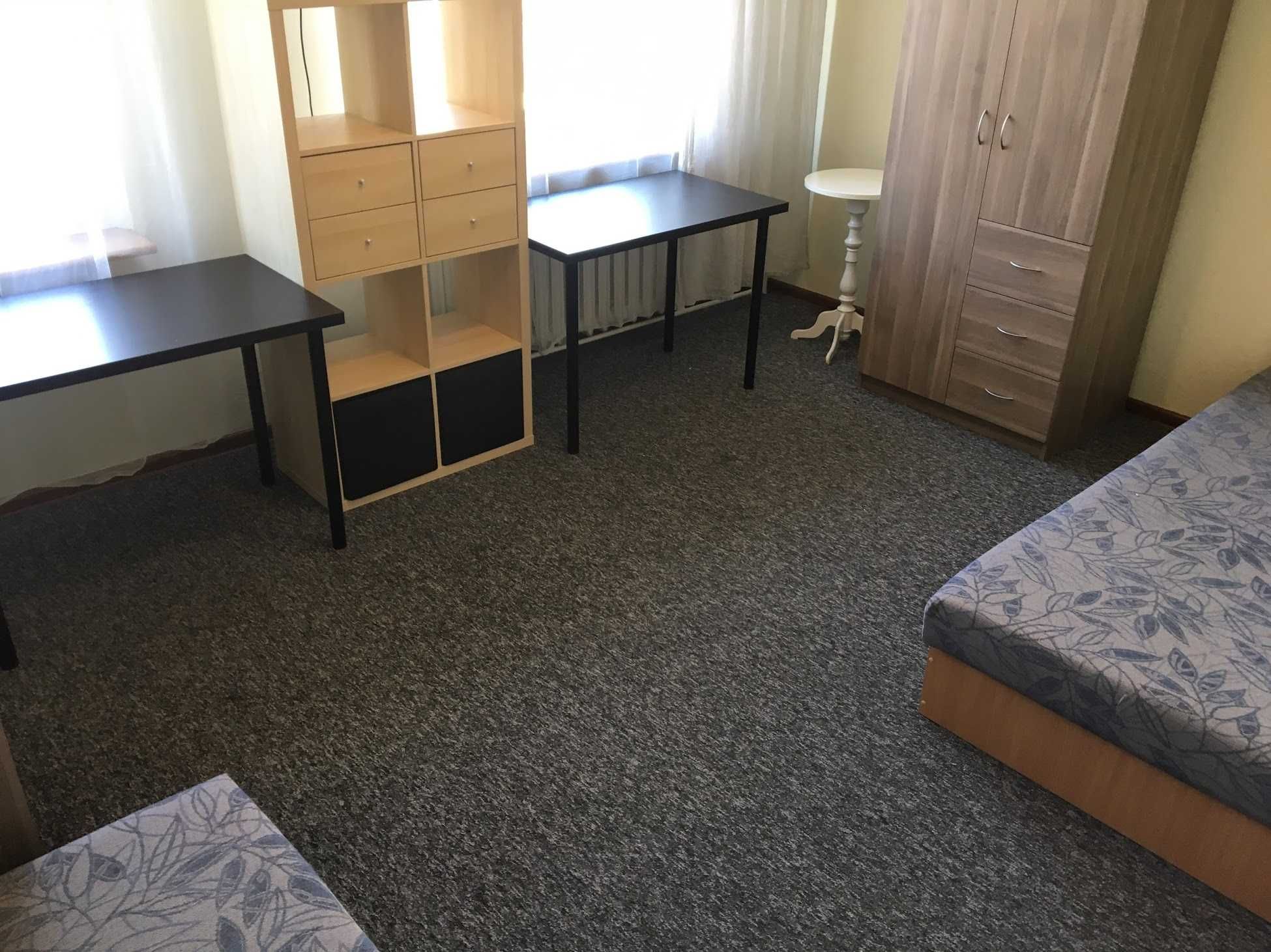 Pokój jedno/dwuosobowy. Miasteczko Studenckie AGH