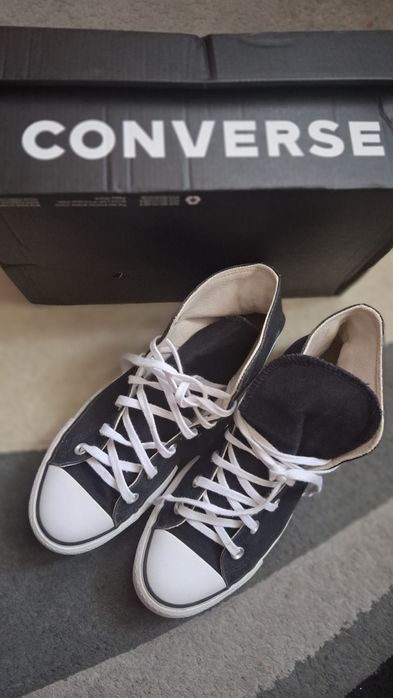 Trampki Convers na grubszej podeszwie