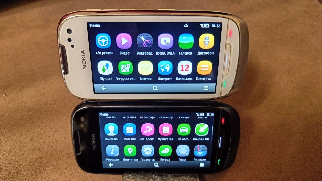 Nokia 701 , Раритетный Смартфон 2011 года