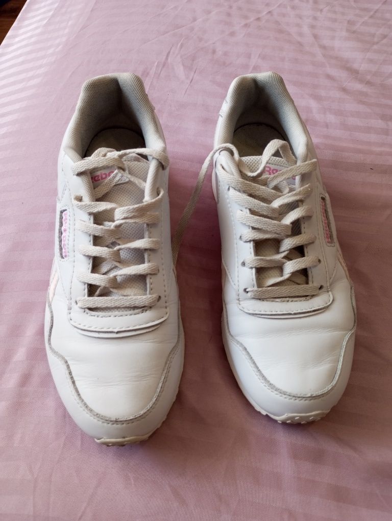 Продам кросівки фірми Reebok 38,5 р.