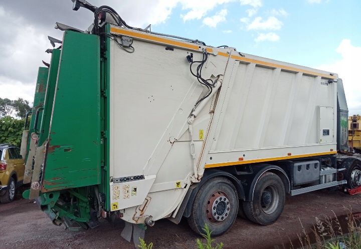 Zabudowa Śmieciarka Faun Mercedes Econic