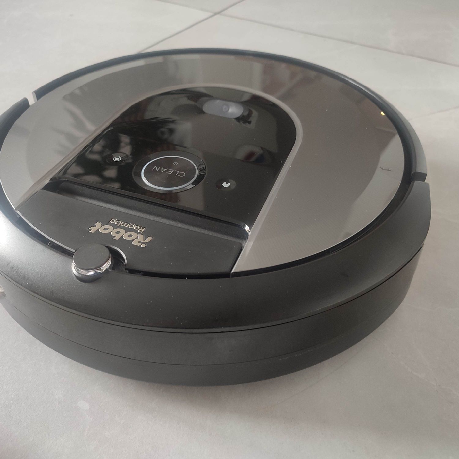 Roomba i7 stan idealny gwarancja nowe akcesoria