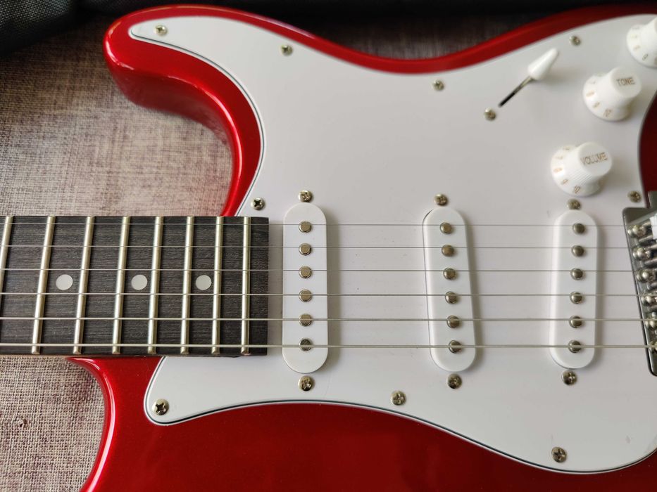 Электрогитара Deviser L-G1