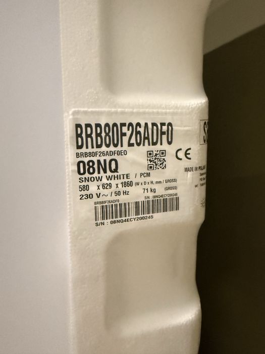 Sorzedam lodowke Samsung do zabudowy BRB80F26ADF0E0