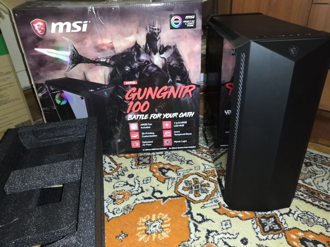 MSI MPG Gungnir 100