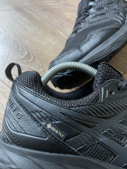 Кросівки Asics 44 gore-tex