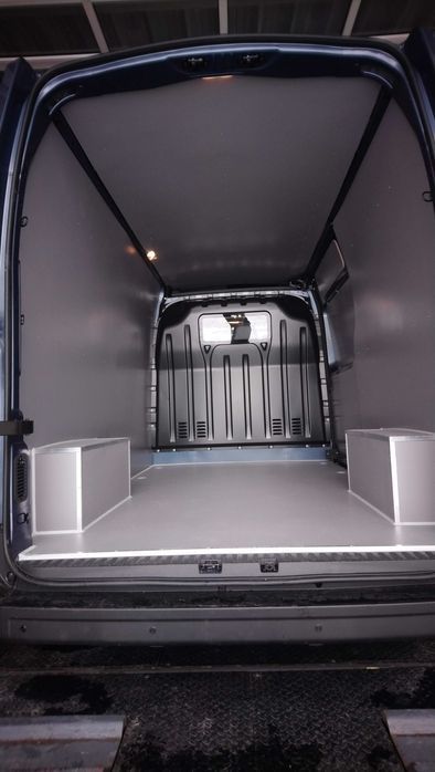 Opel Movano L2H2 Profesjonalne zabudowy aut dostawczych KNAUTECH