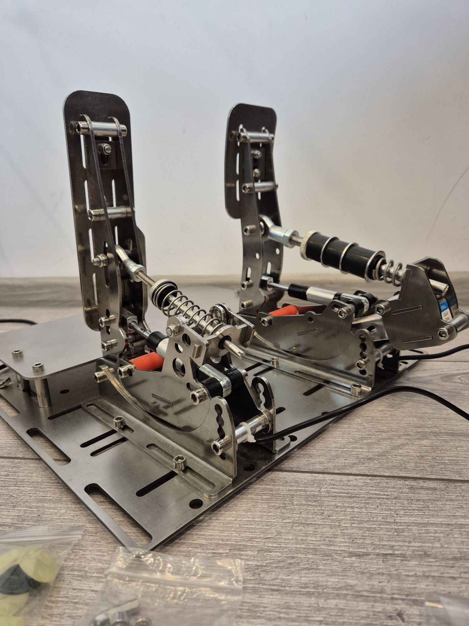 Manipulatory simracing Sim Jack Pro