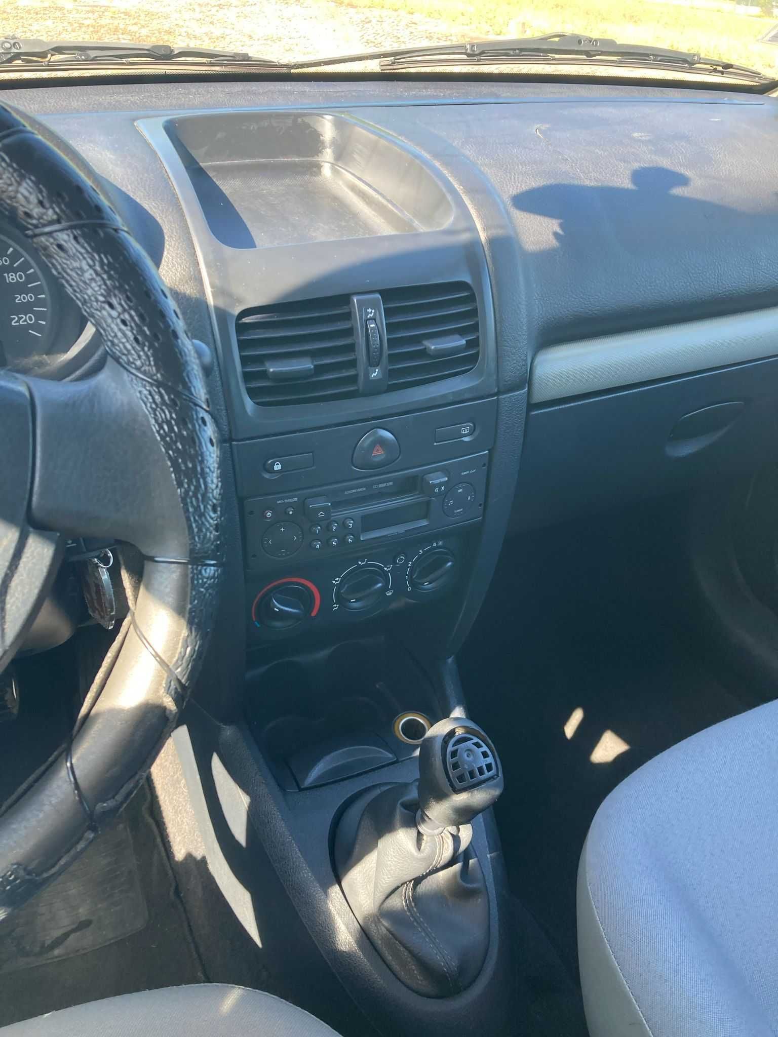 Renault Clio 1.5DCI "03