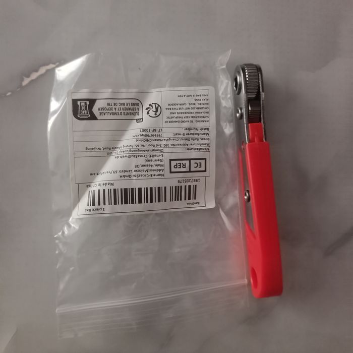 Продам сталеву викрутку, трищітка