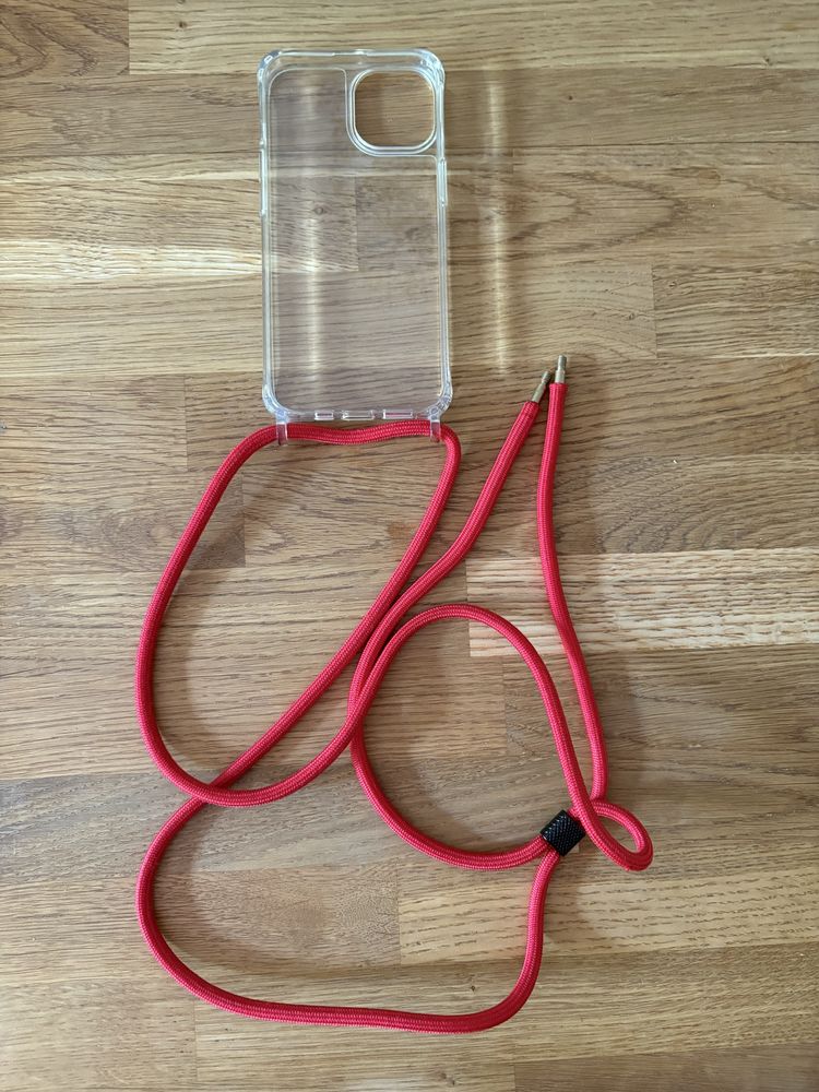 Przeźroczyste etui do Iphone 14 na czerwonym sznurku