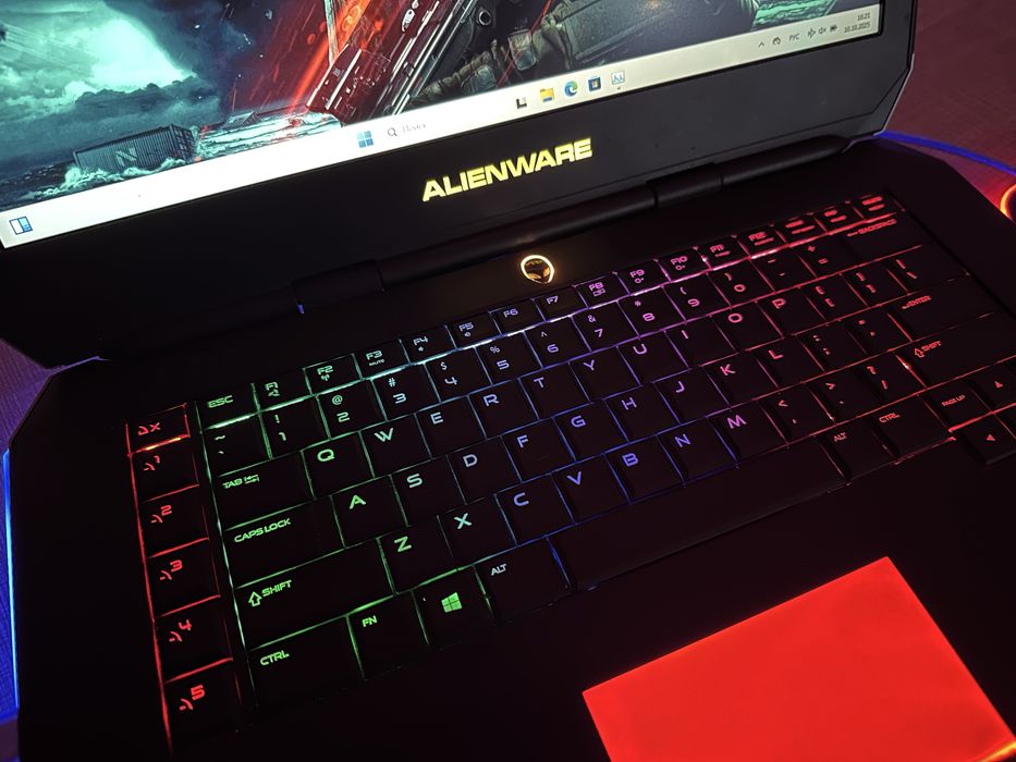 Игровой ноутбук Dell Alienware! + девайсы!