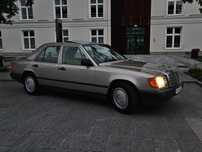 Samochód | Auto do ślubu klasyczny mercedes W124 | Kępno