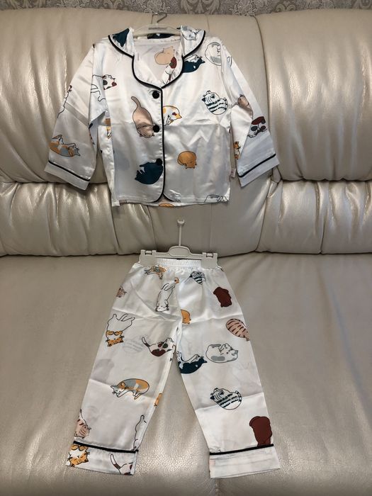 Дитяча піжама атласна