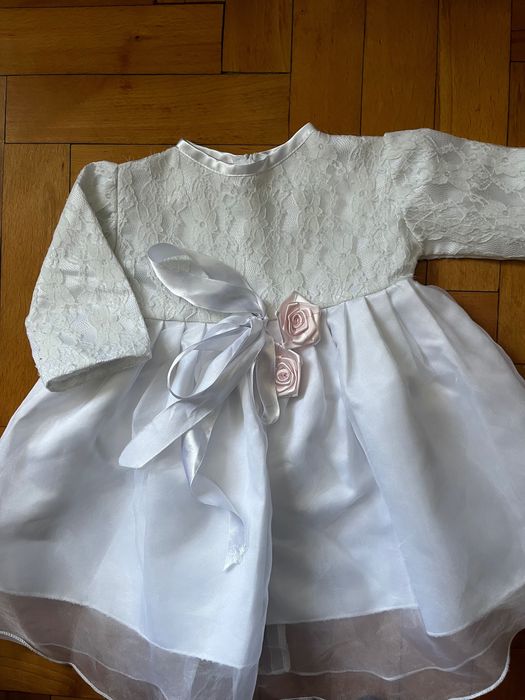 Sukienka niemowlęca biała na długi rękaw na chrzest ślub 80 z koronką