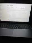 Laptop Lenovo.