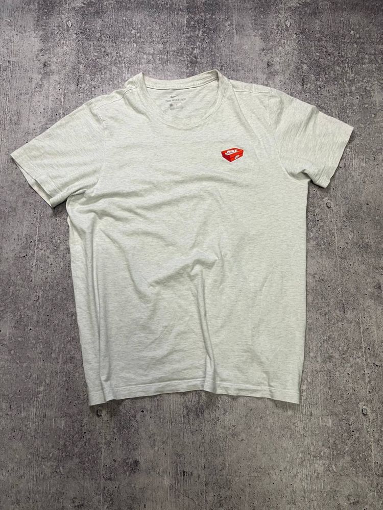 Футболка Nike Box Logo