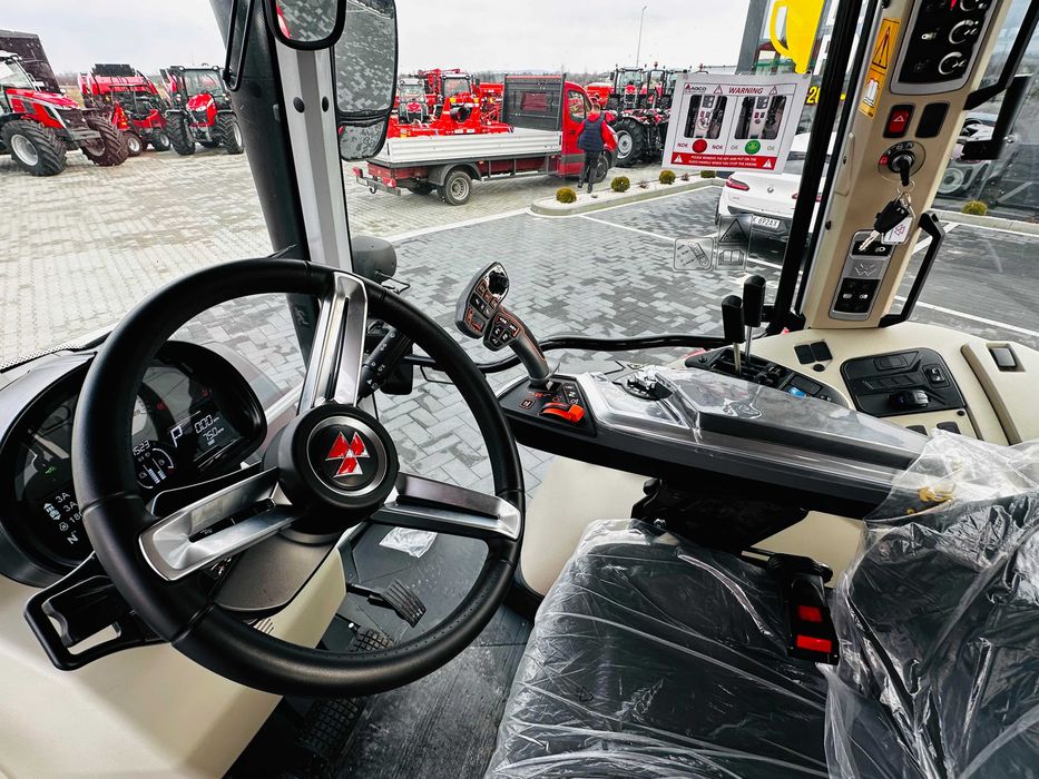 Massey Ferguson 5S.105 - EFFICIENT - OKAZJA - Wyprzedaż Rocznika