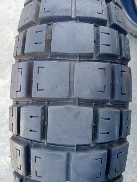 Pneus CST CM-AD01