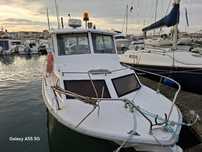 Barco de pesca desportiva class 4