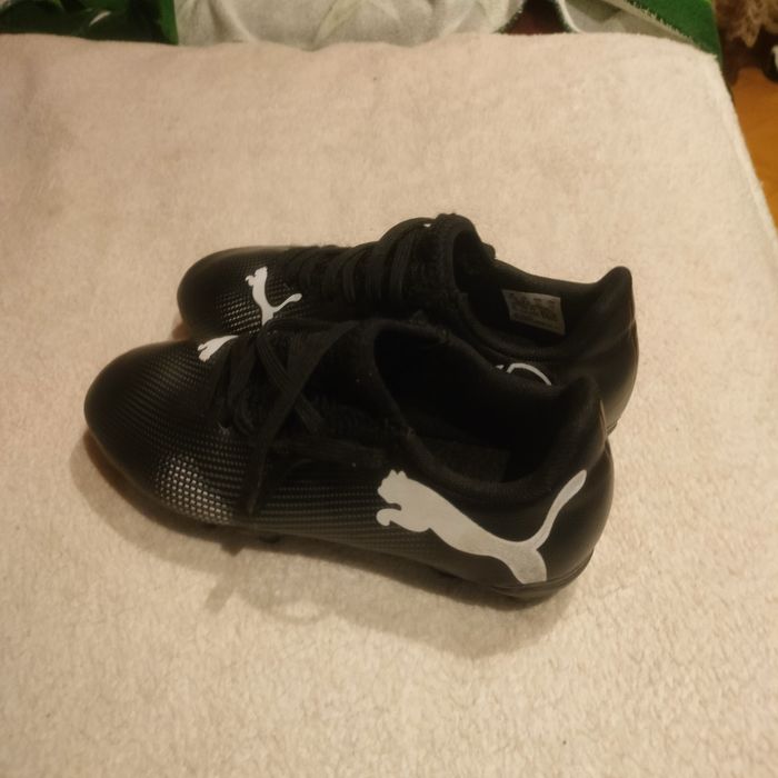 Buty piłkarskie korki puma rozm. 30