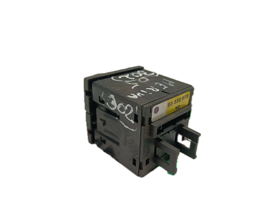 Botão / interruptor 4 piscas OPEL Meriva A