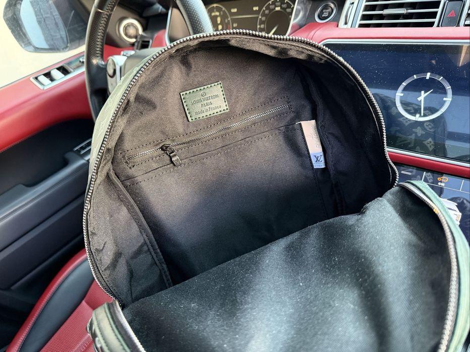 Louis Vuitton Discovery зеленый рюкзак портфель ранец мужской