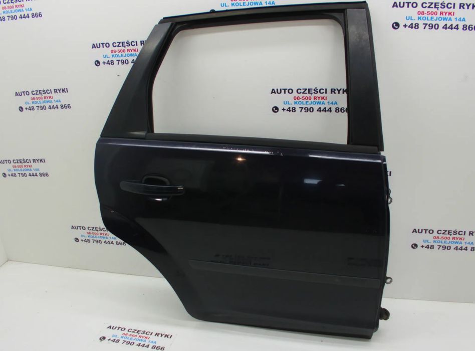 Ford Focus MK2 Drzwi prawe tył