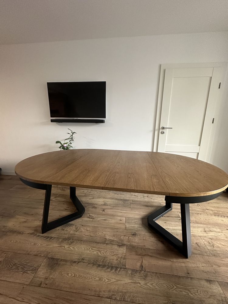 Stol okragly rozkladany loft